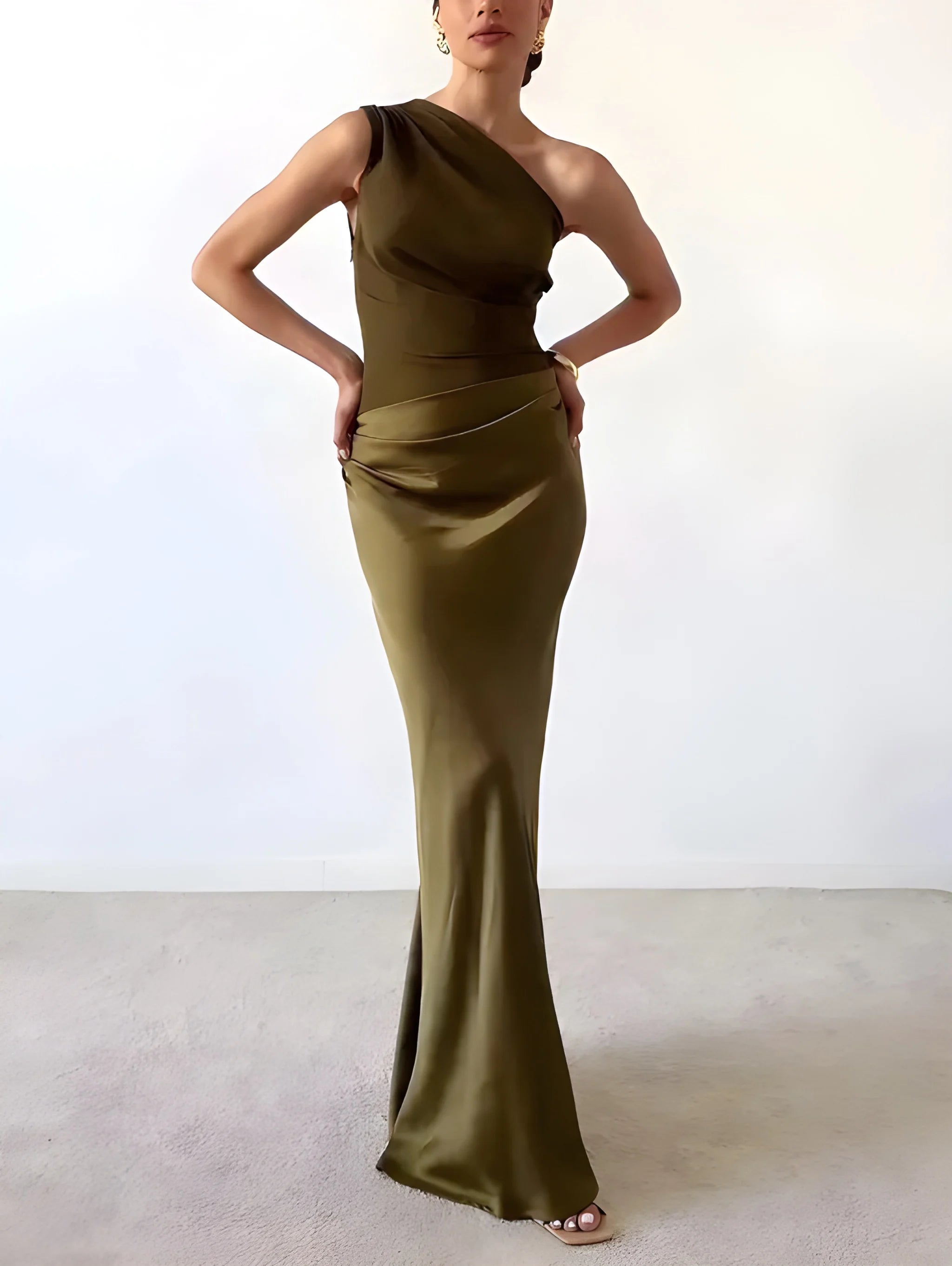 Women's Striking Pleated Maxi Wedding Guest Dress with Asymmetric Neckline and Floor-Length