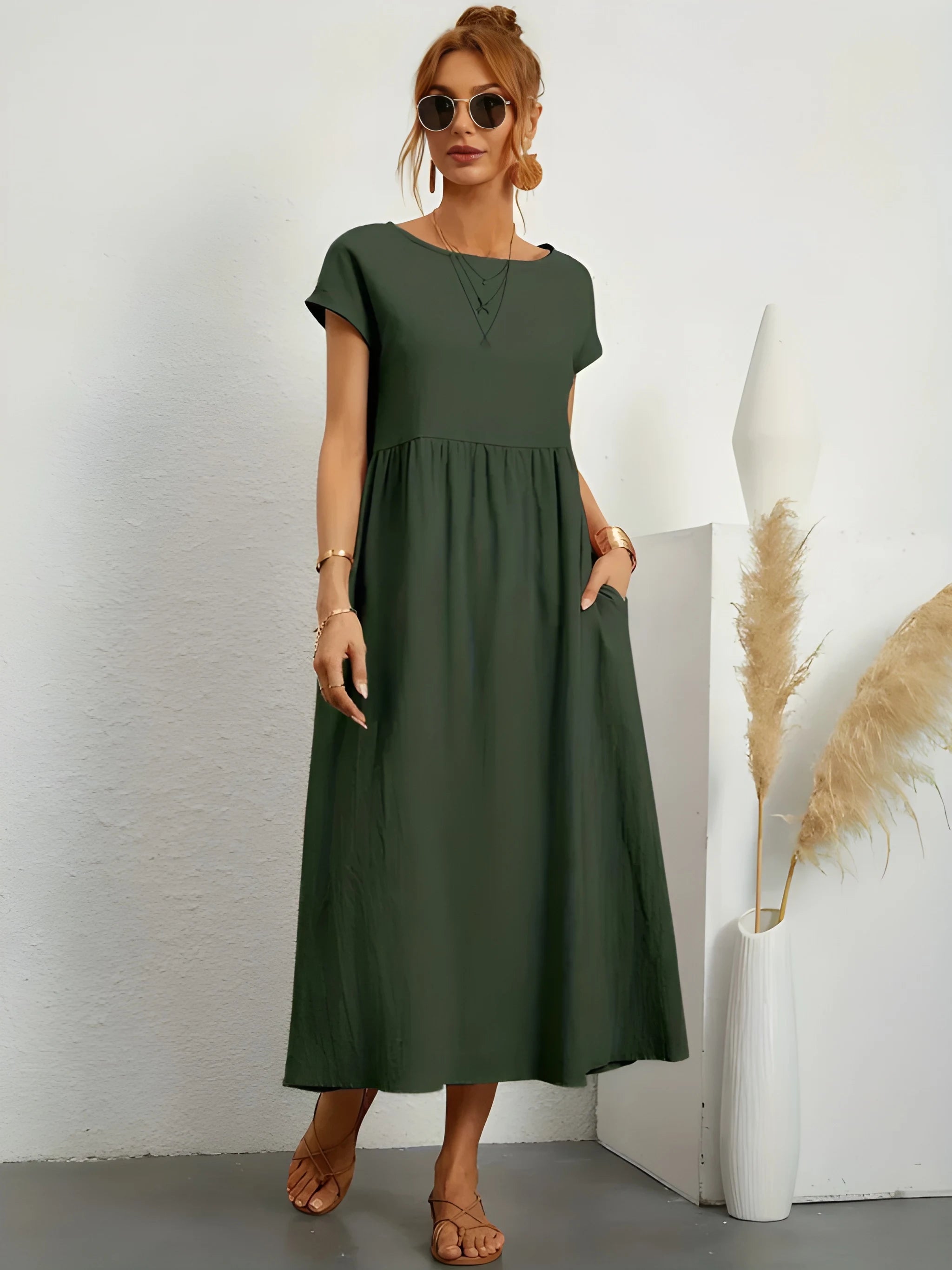 Women's Elegant Flowy Midi Summer Dress with Short Sleeves
