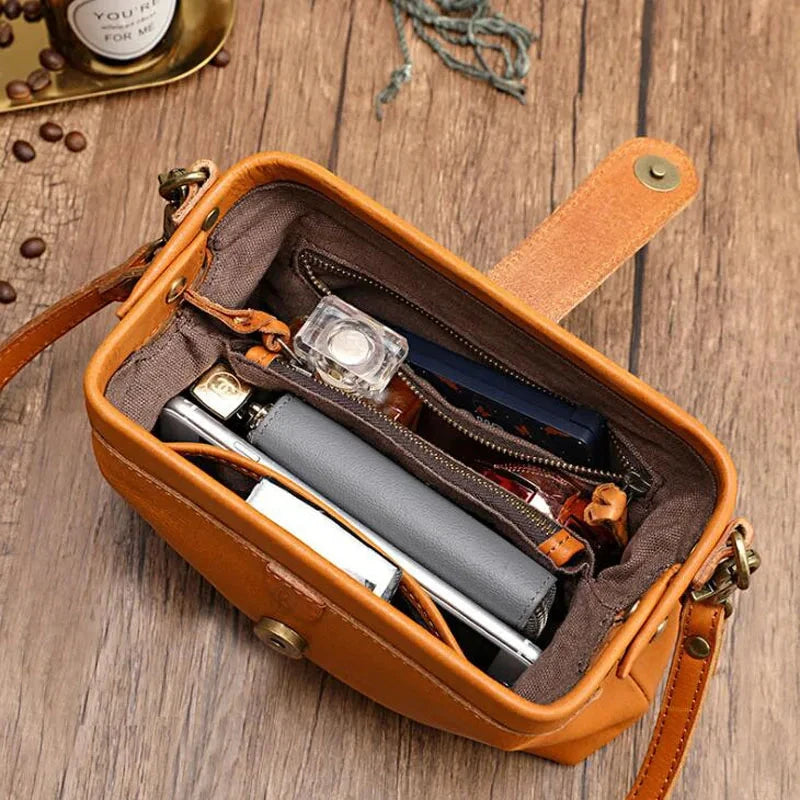 Women's Crossbody Hand Bag | Belt