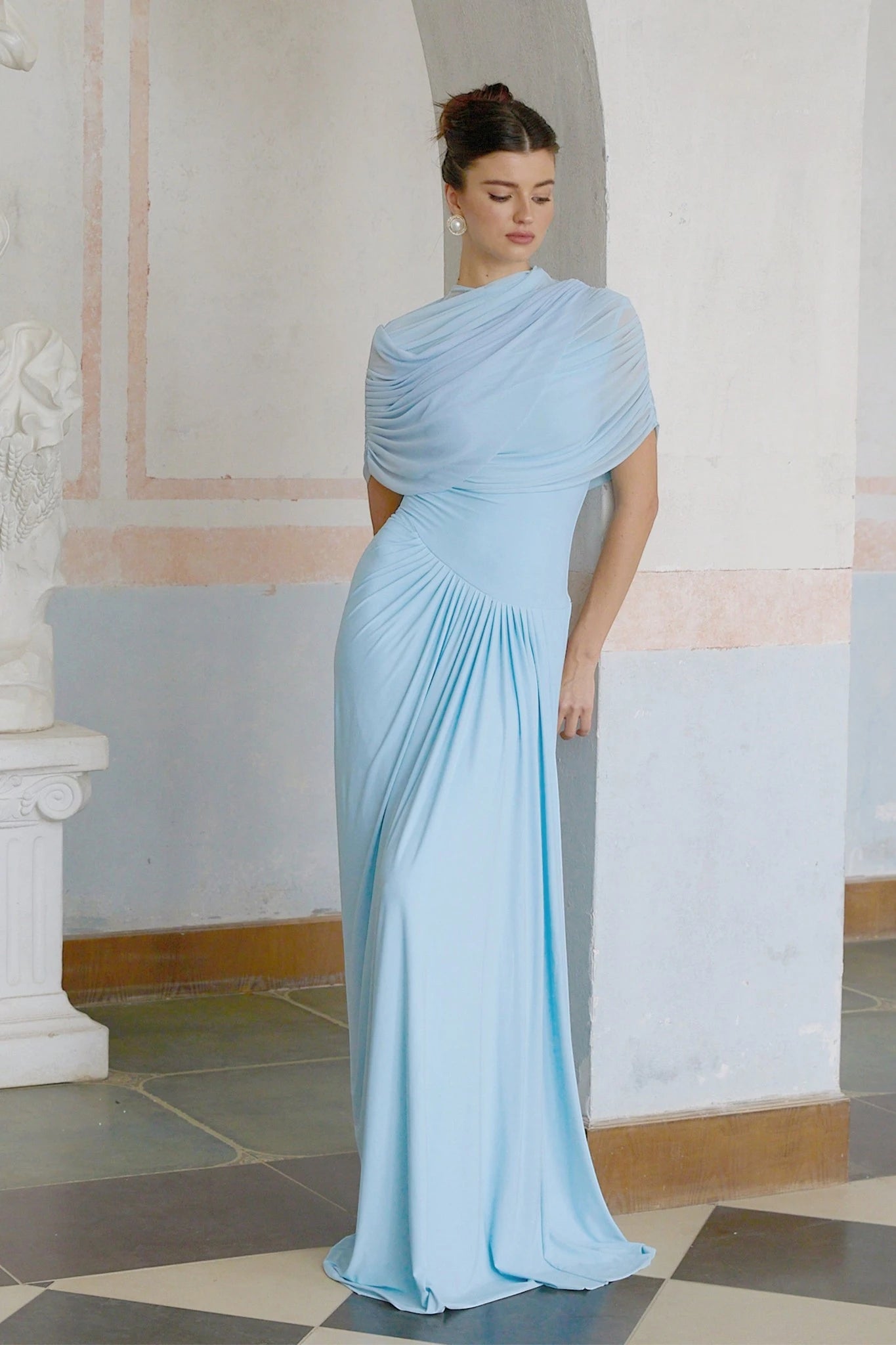 Women's Elegant Formal Maxi Wedding Guest Dress with Pleated Detailing