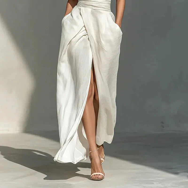 Women's Flowy Elegant Maxi Summer Dress with Halter Neck