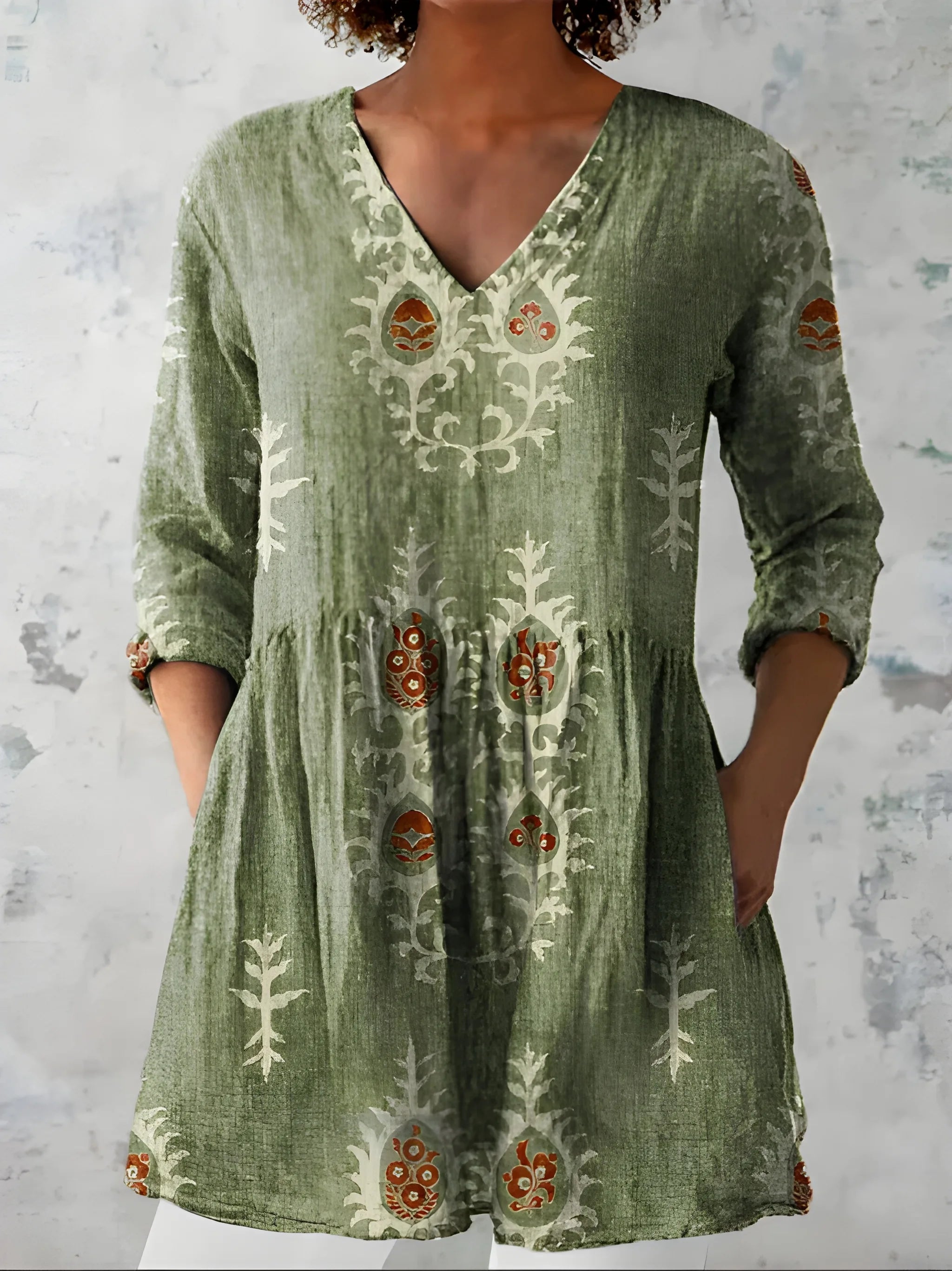 Women's Vintage Flowy Long Blouse with V-Neck and Elegant Pattern