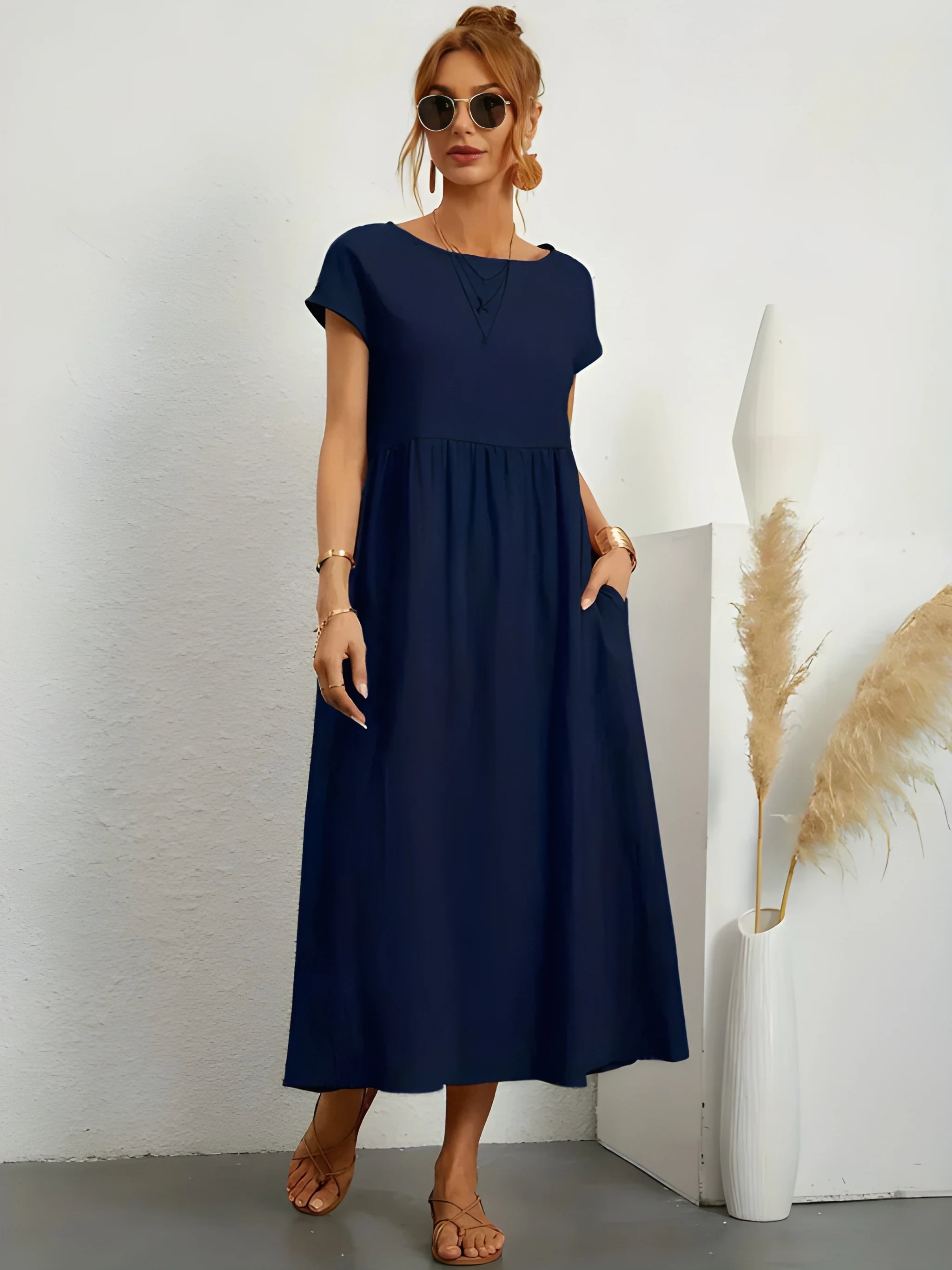 Women's Elegant Flowy Midi Summer Dress with Short Sleeves