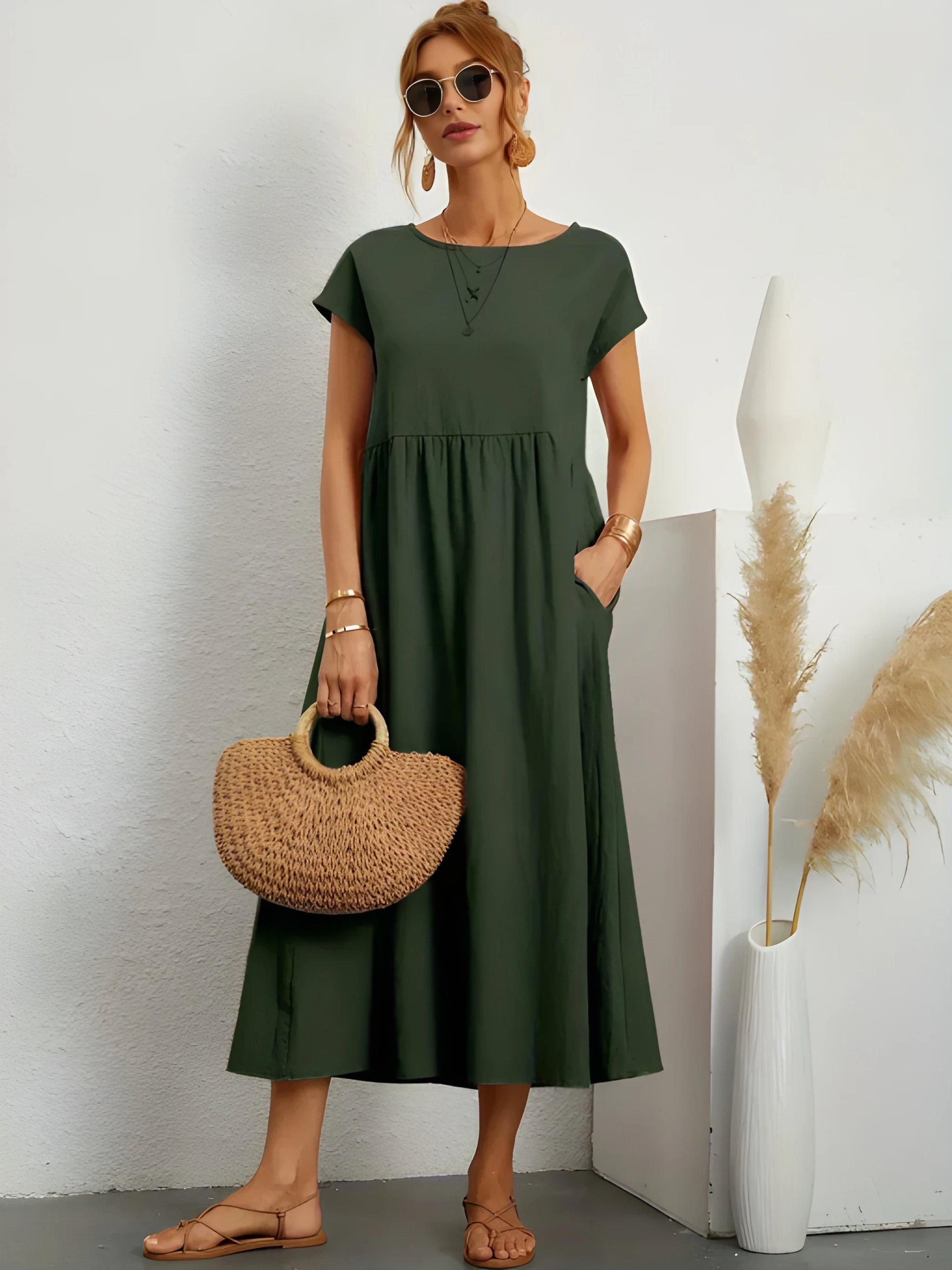 Women's Elegant Flowy Midi Summer Dress with Short Sleeves