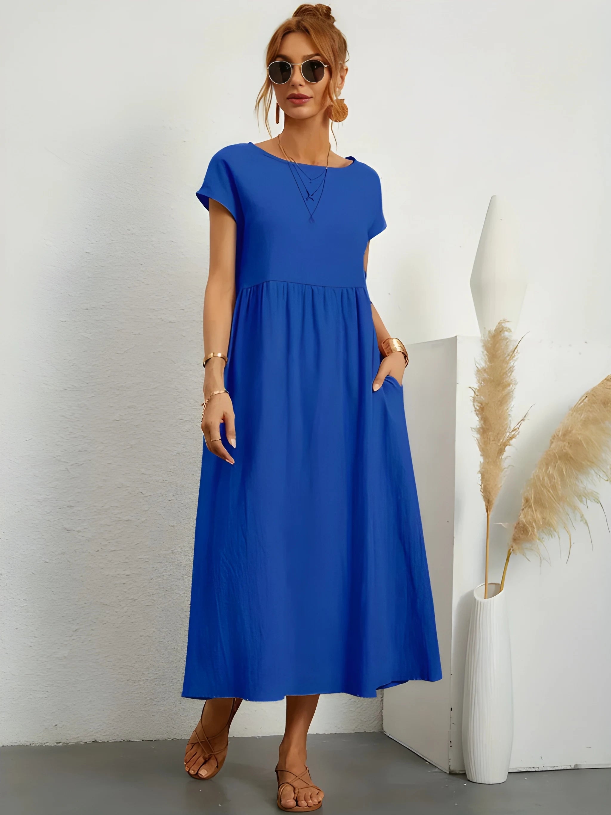 Women's Elegant Flowy Midi Summer Dress with Short Sleeves