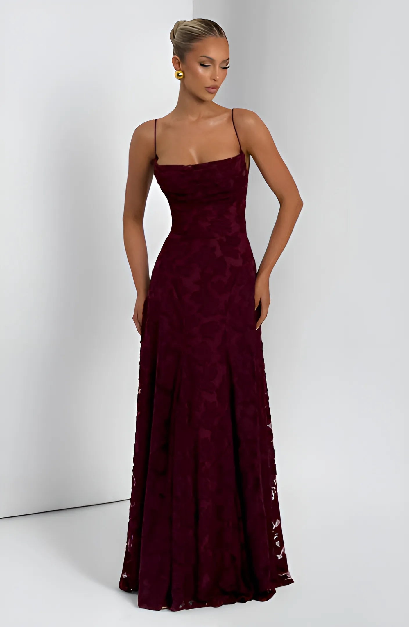 Women's Elegant Formal Maxi Wedding Guest Dress with Open Back
