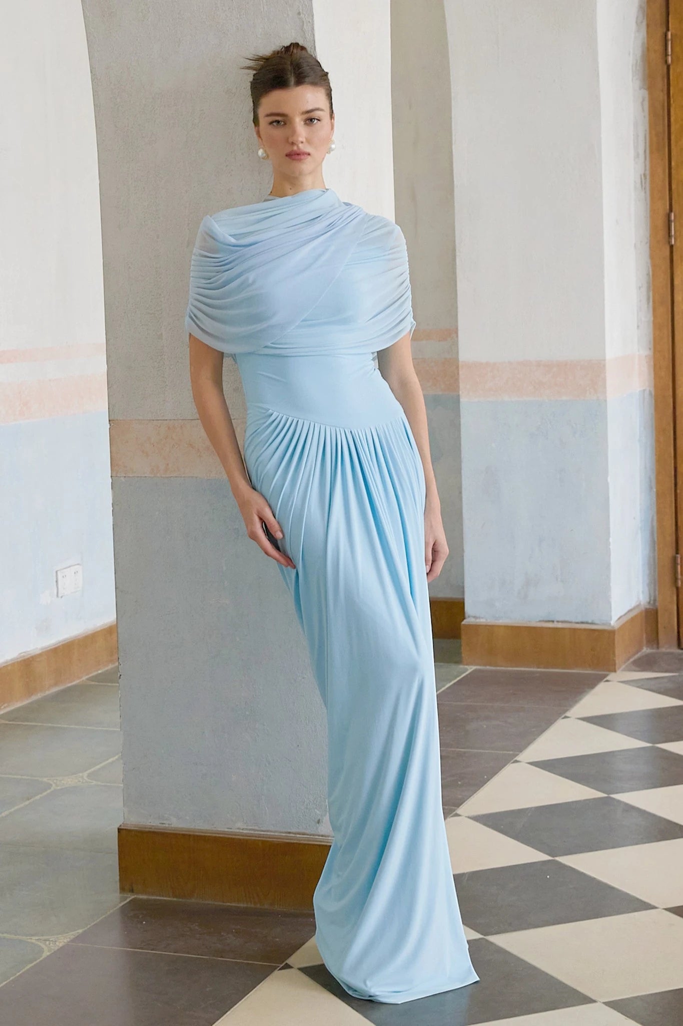 Women's Elegant Formal Maxi Wedding Guest Dress with Pleated Detailing