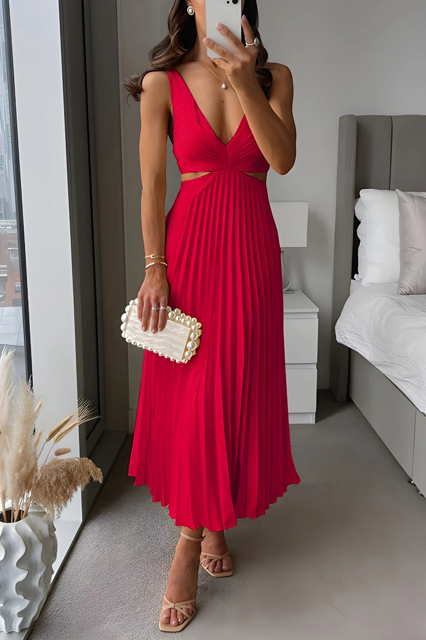 Women's Elegant Midi Summer Dress with Pleated Feature