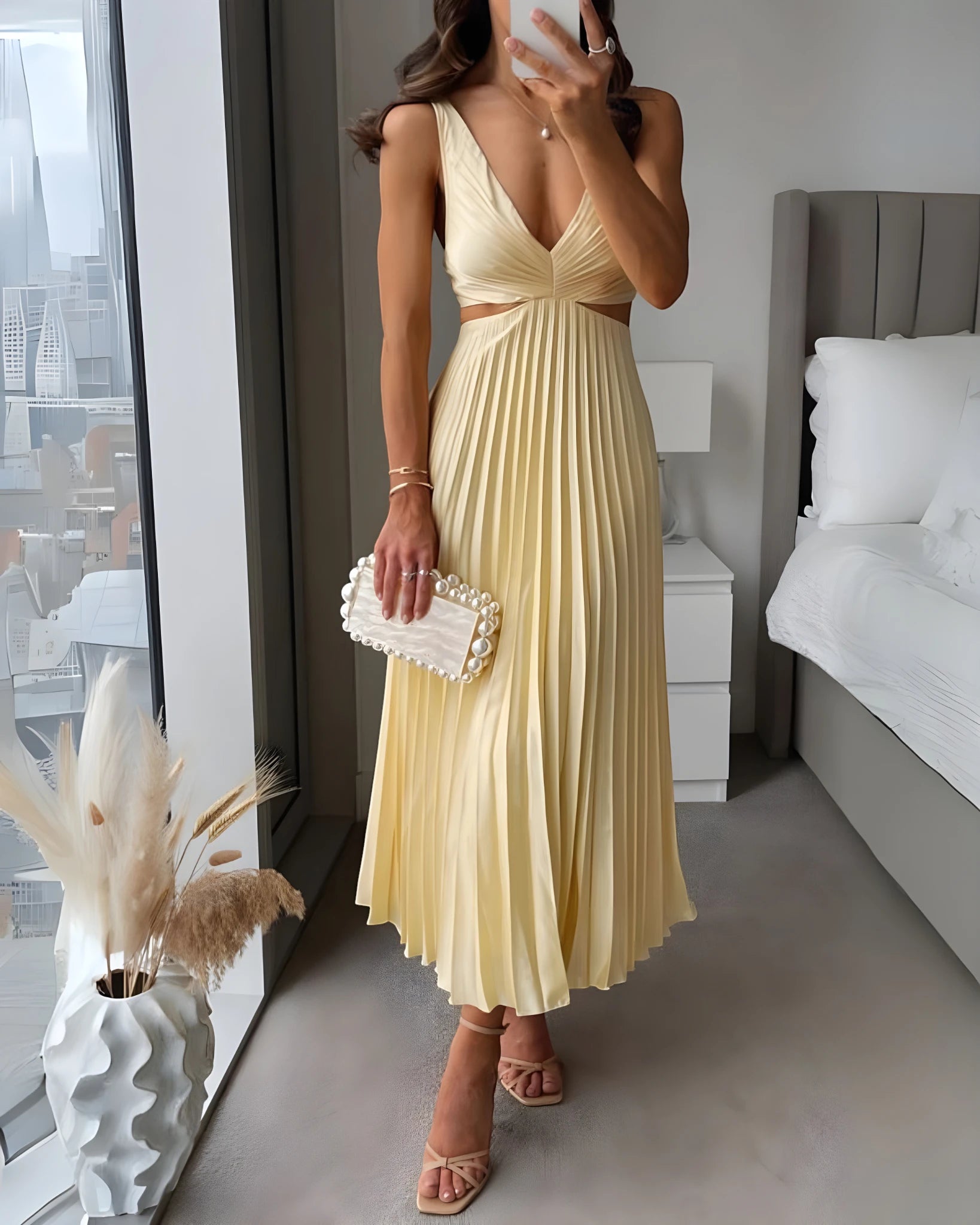 Women's Elegant Midi Summer Dress with Pleated Feature