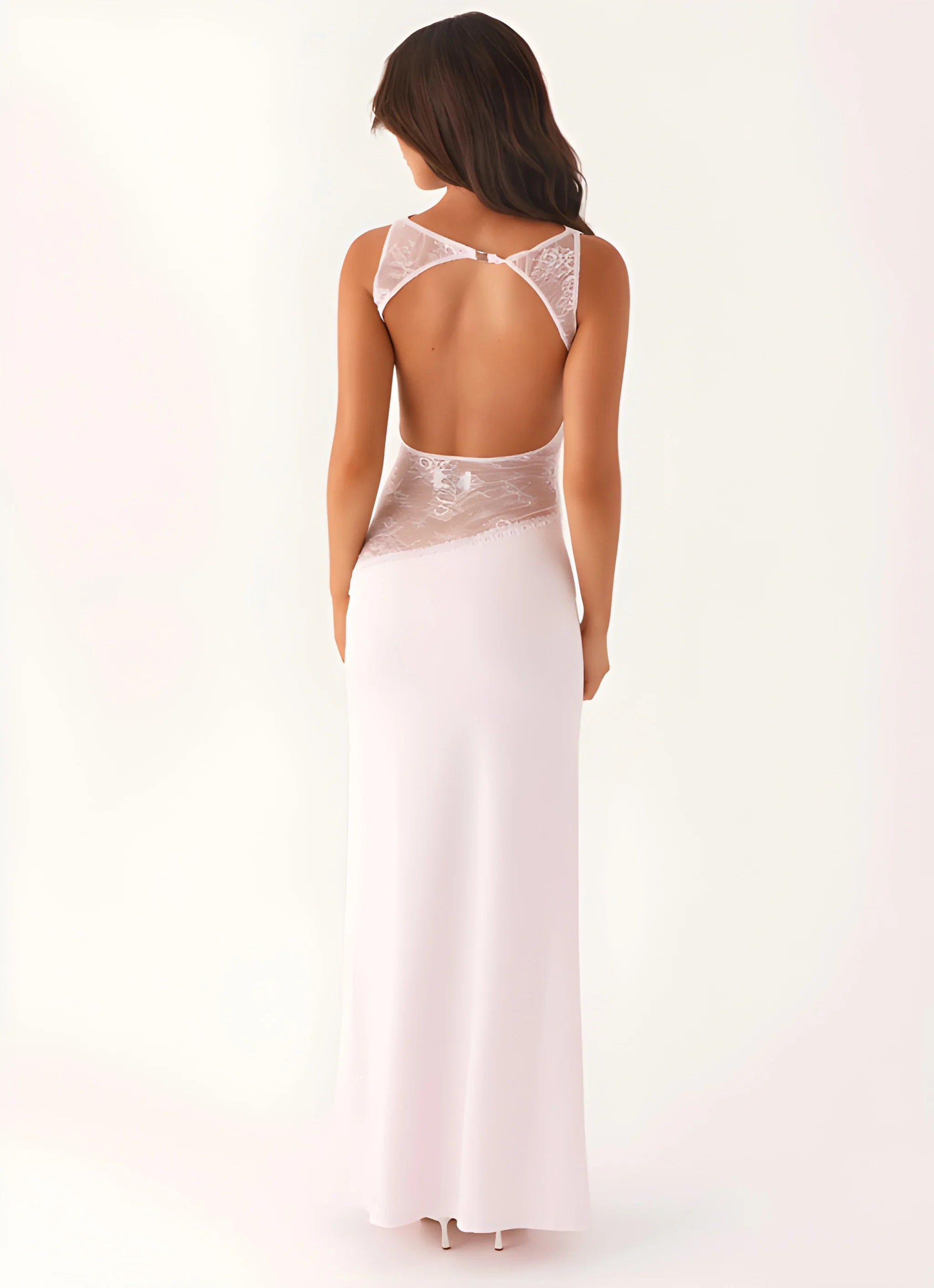 Women's Formal Maxi Wedding Guest Dress with High Neck and Sleeveless Design