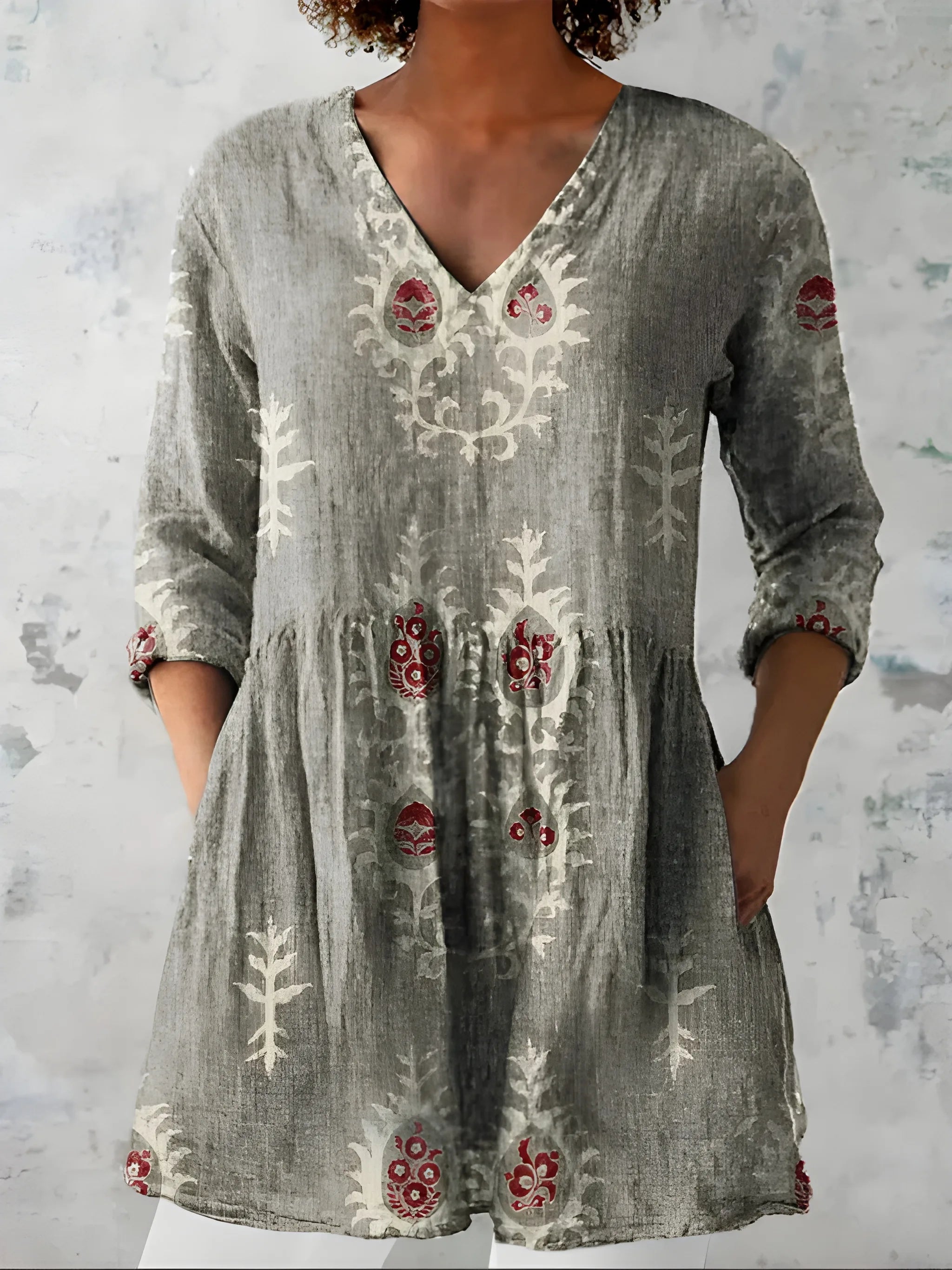 Women's Vintage Flowy Long Blouse with V-Neck and Elegant Pattern